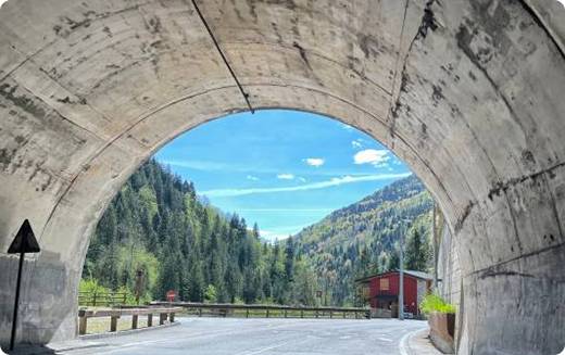 建筑及工程胶粘剂